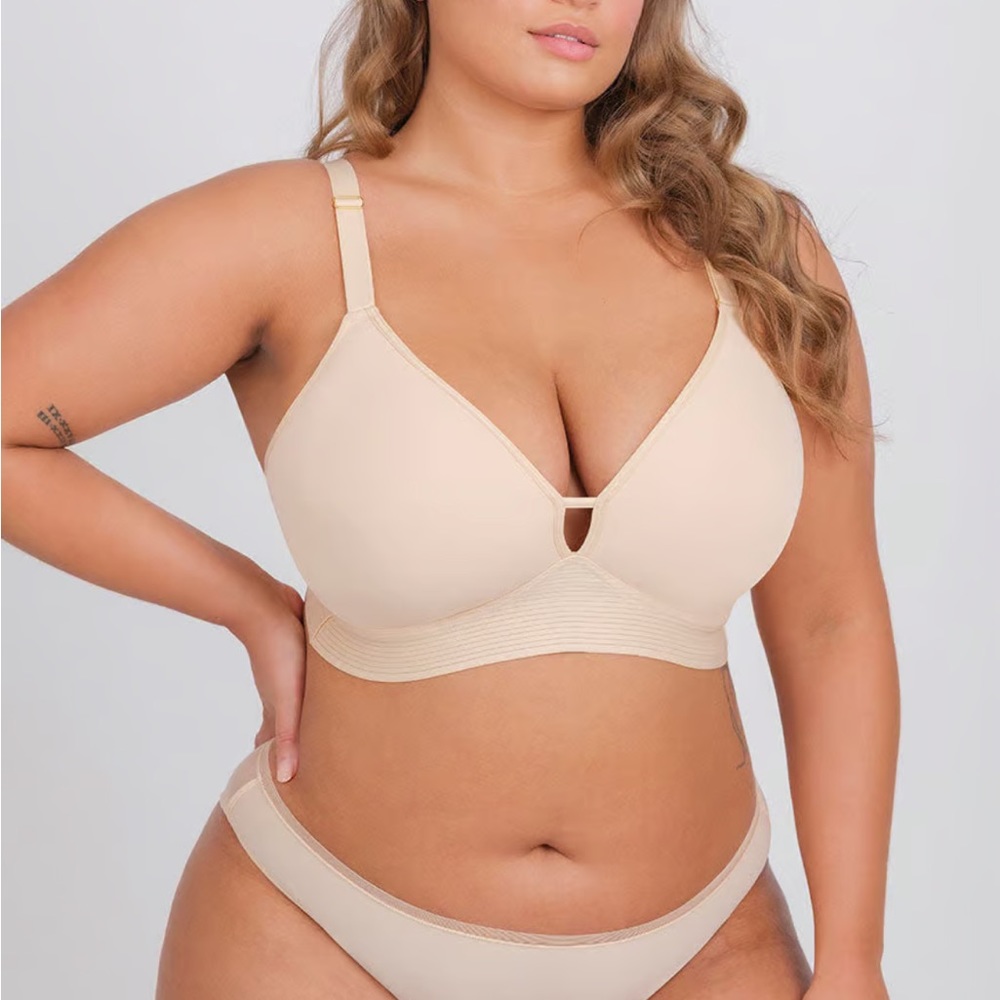 Lively “the spacer” wireless bra